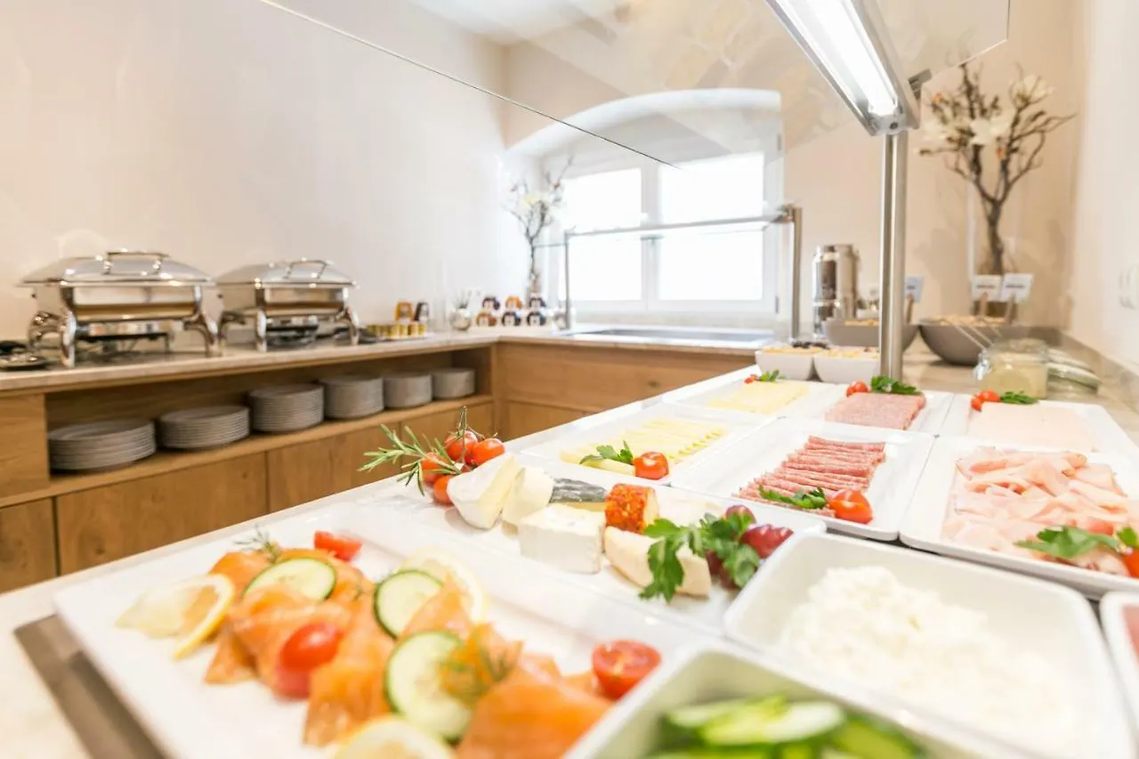 Hotel Sailer Innsbruck 4*,  Austria
